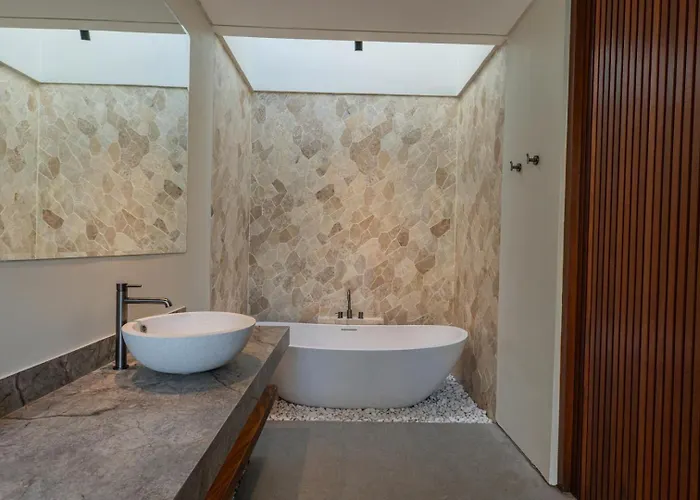 Ferienhaus 1br Svargi 1 Surf & Chill Private Pool Uluwatu